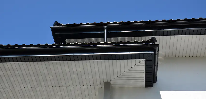 Roof Overhang Repair in Bremerton