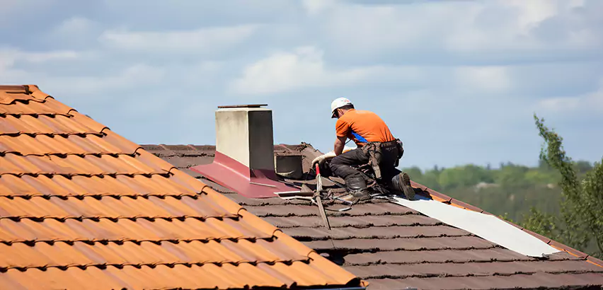 Cedar Roof Maintenance in Bremerton