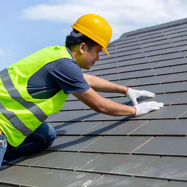 Why Bremerton Businesses Rely on Bremerton Roofing Pro for Roof Maintenance?