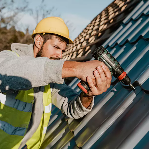 Why Bremerton Property Owners Choose Bremerton Roofing Pro for Metal Roof Replacement?
