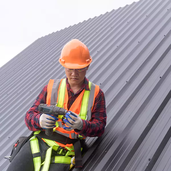 Why Property Owners in Bremerton Choose Bremerton Roofing Pro for Tin Roofing Installation Service?